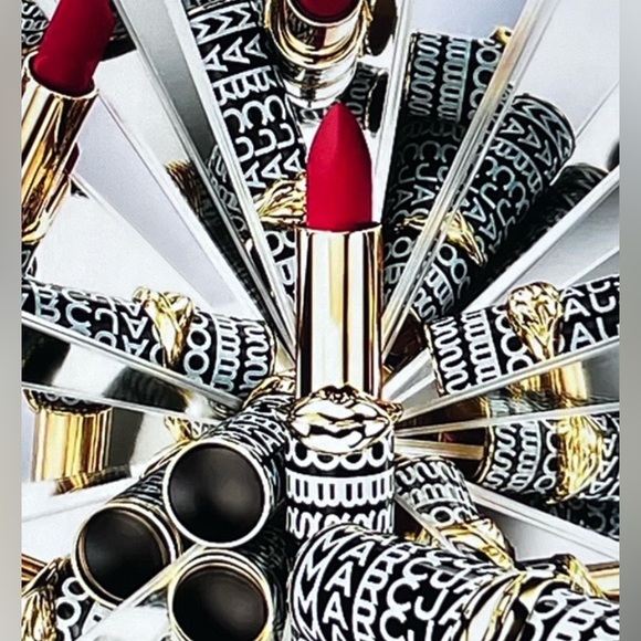 Marc Jacobs Pat McGrath Labs limited edition MatteTrance Lipstick